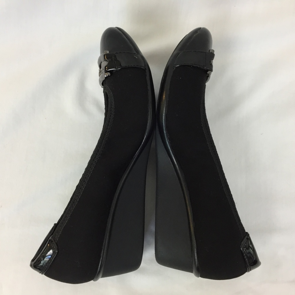 SOLD Anne Klein Sport Cap Toe Wedge Heels - Picture 6 of 7